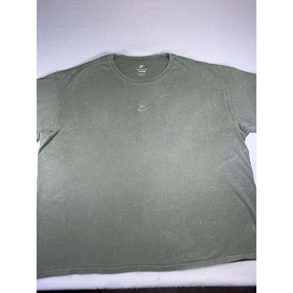 Nike Sportswear Max90 Mens 3XL Loose Fit Shirt Oil Green Premium Essentials Tee - Picture 2 of 11